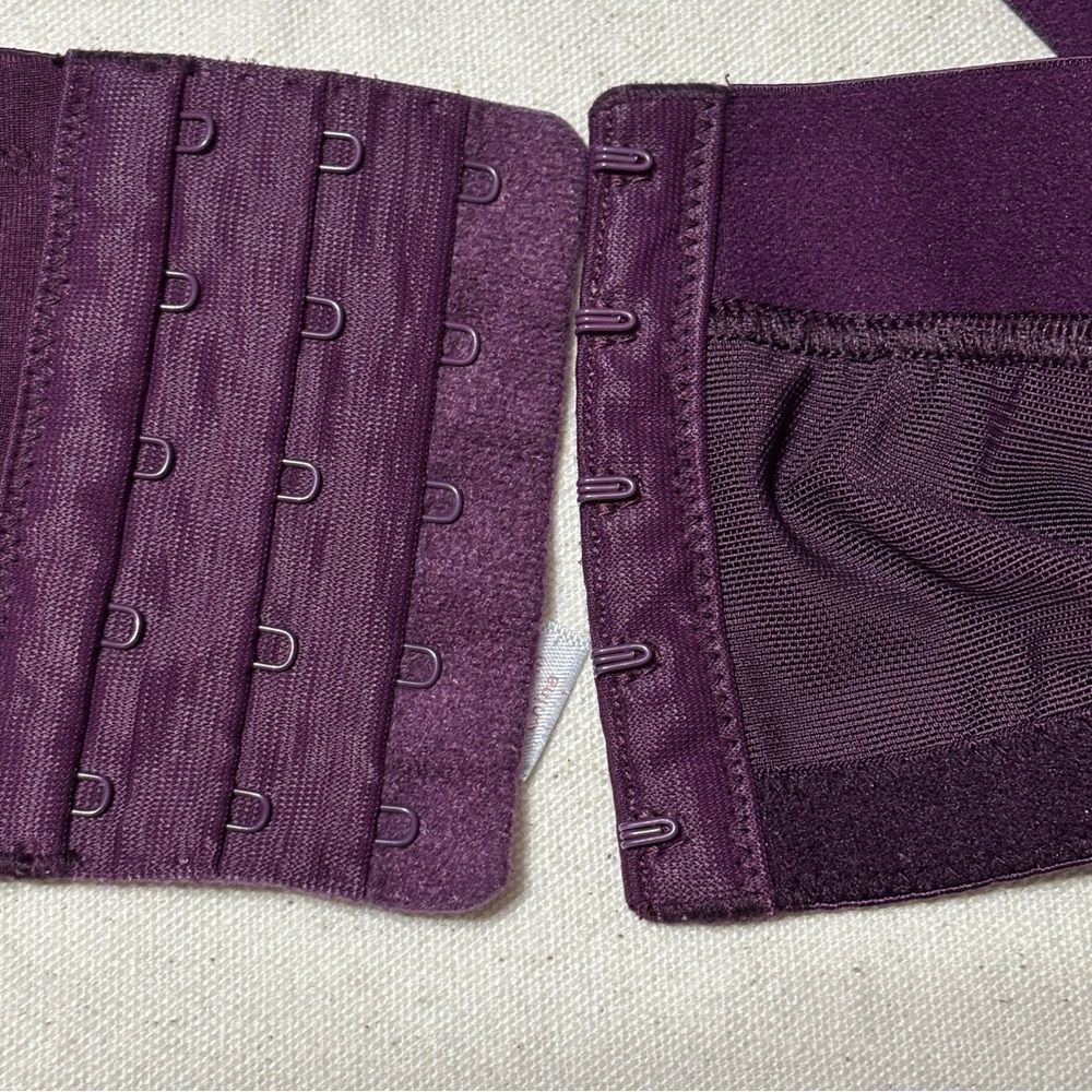 Cacique 42DD Eggplant Underwire Lightly Lined Balconette 5 Rows Hook & Eye - Picture 6 of 10